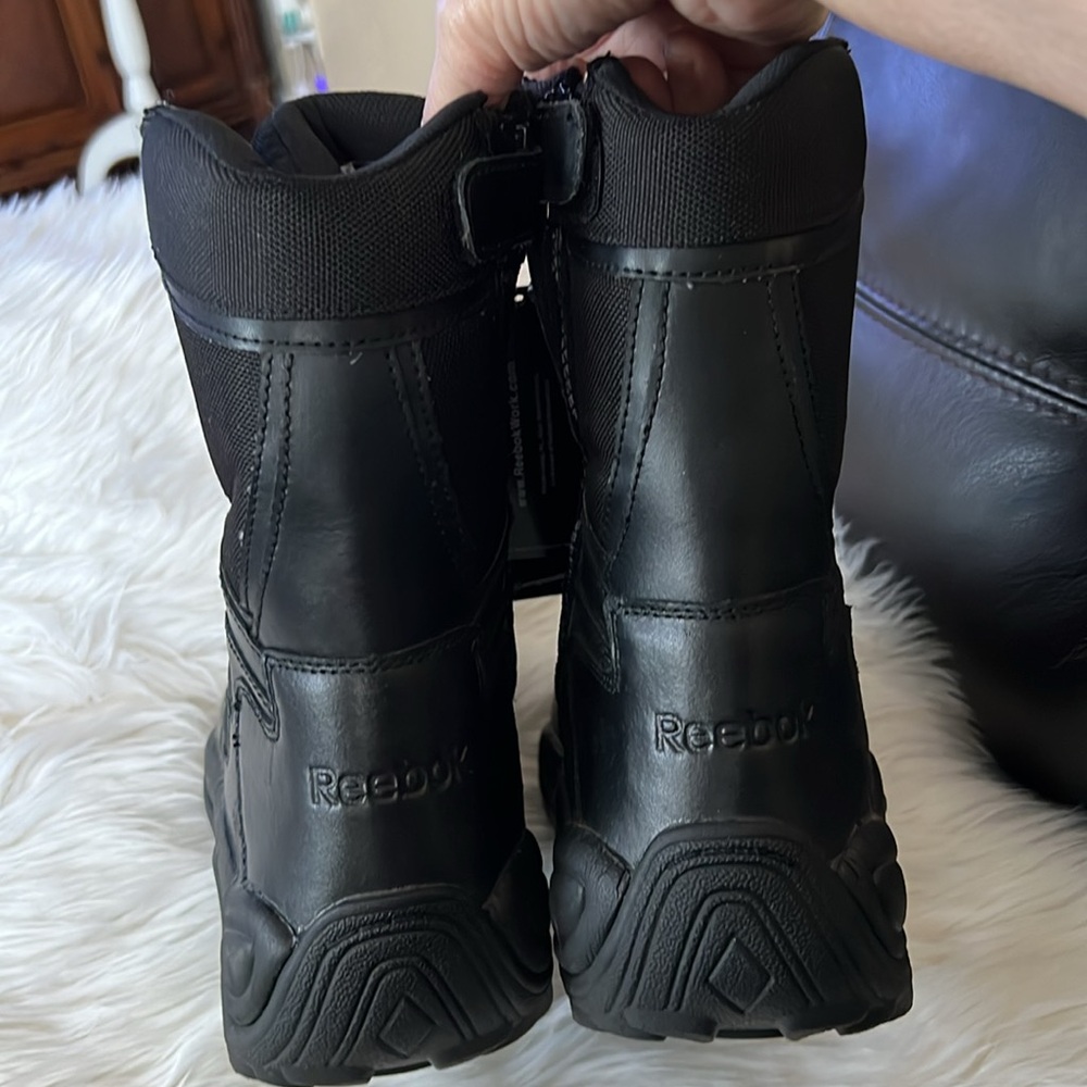 REEBOK Men’s Stelth Boots 🥾 with side zipper size 9/5 - Picture 9 of 11